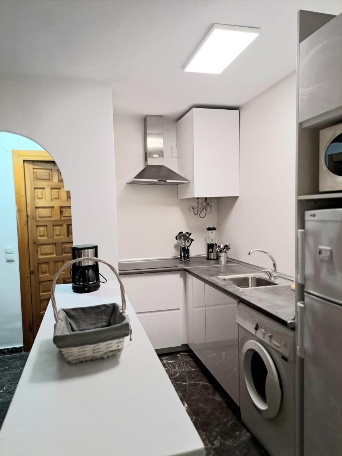 Apartment Al Monacar Vistas Al Mar, Parking, Aire Acondicionado Y Wifi *